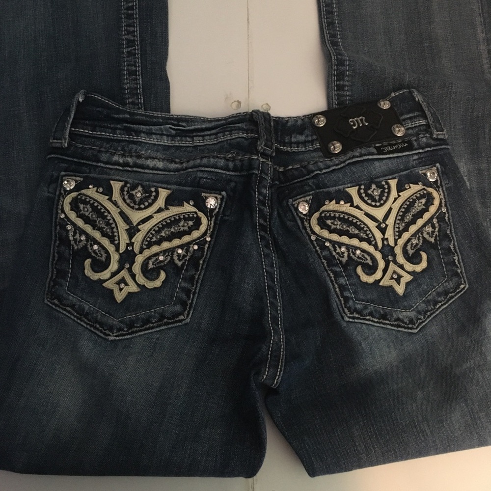 Miss Me Embellished Sz 29 Bootcut Jeans